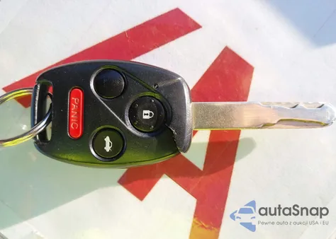 2003 Honda Accord 3.0 Ex z USA, uszkodzony, nr VIN 1HGCM66513A041311